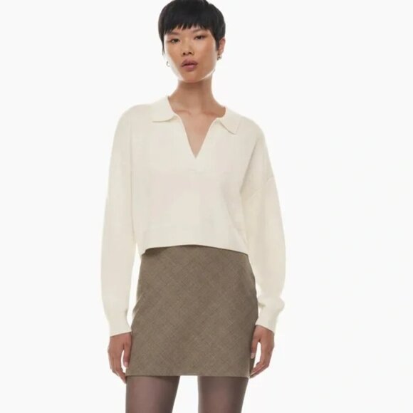 Aritzia Sweaters - Wilfred Aritzia Clara Merino wool Polo Collared Sweater size medium preppy